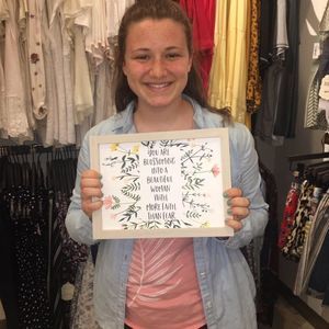 Meet your Posher, Danielle